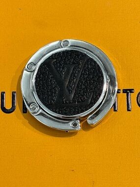 Bag Purse Hanger, Hook Holder, Silver Tone LV Bag Hook Holder